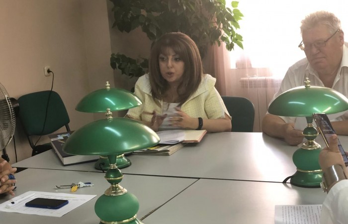 db6ba5dd-da7a-4e32-ad27-8cec460f005e